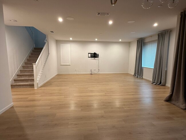 Photo - 1580 Blue Moon Ln