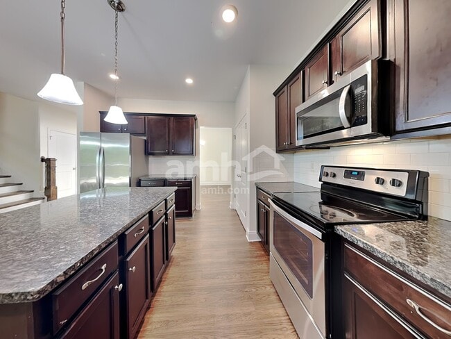 Photo - 103 Kirk Dr