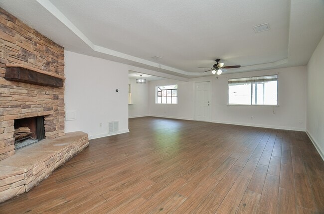 Photo - 3722 Brier Gardens Dr