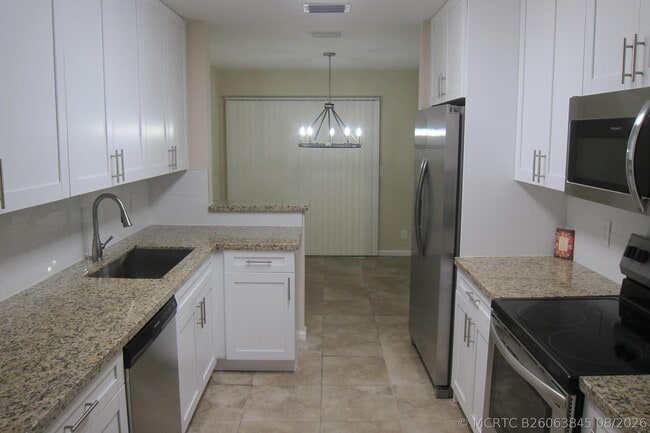 Photo - 1517 Woodbridge Lakes Cir