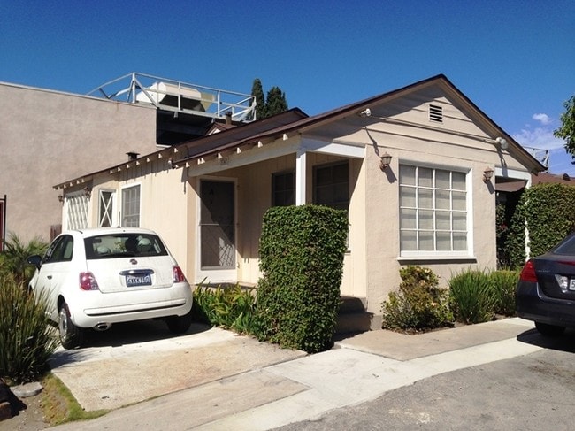 Photo - 3742 Motor Ave