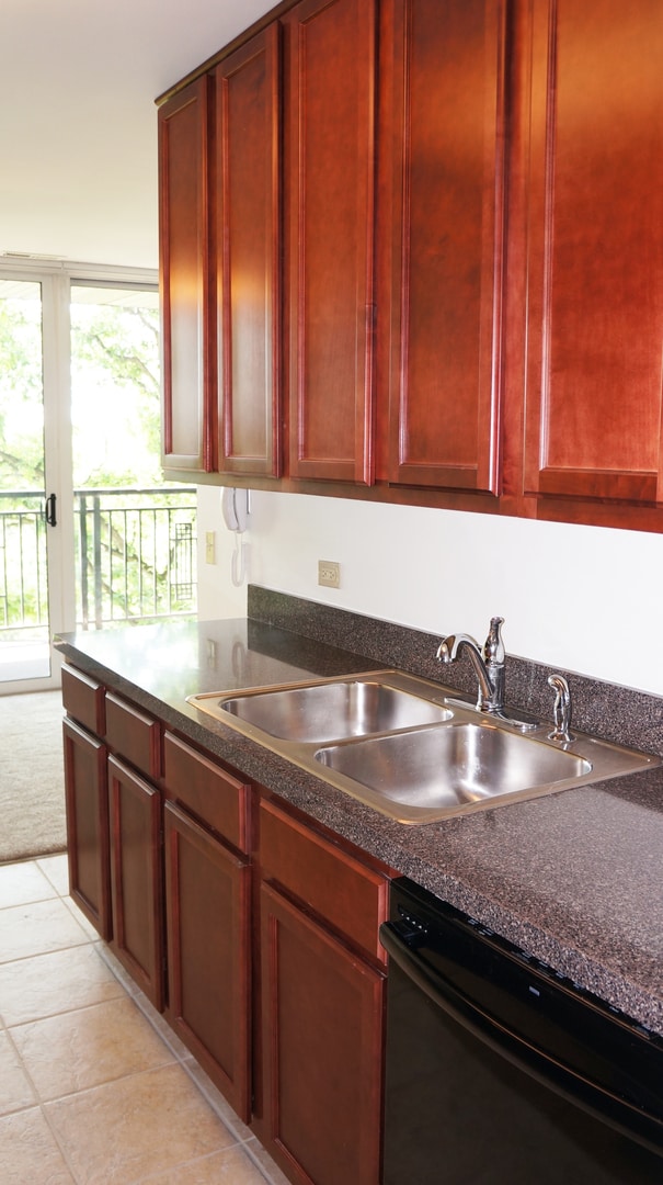 Photo - 5950 Oakwood Dr Unit 5C