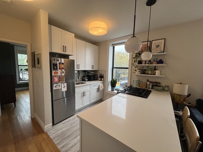 Photo - 764 St Johns Pl Unit Apt 3C
