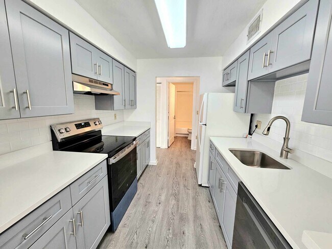 Photo - 19 Beal's Cove Rd Unidad D