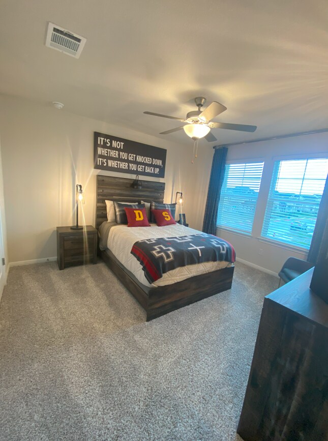 Photo - 457 Sue Peaks Lp