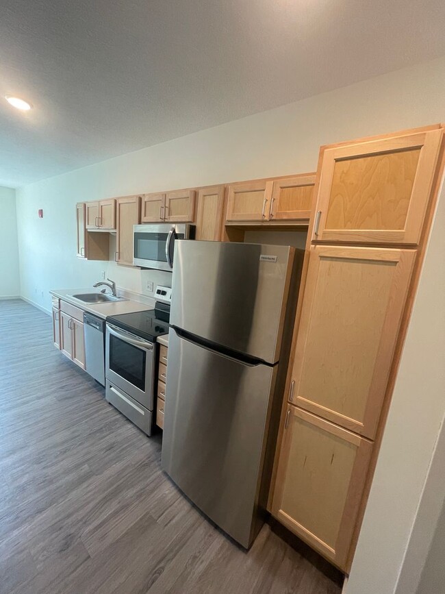 Photo - Studio at Tiller + Main Unit 205