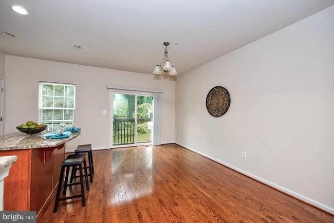 Photo - 2965 Galloway Pl