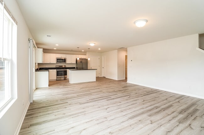 Photo - 39 Tondee Wy