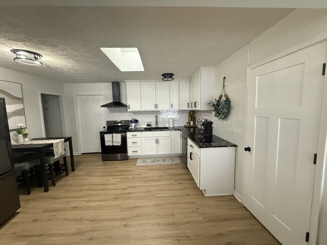 Photo - Furnished Home in Madison Heights available through October 31, 2026.