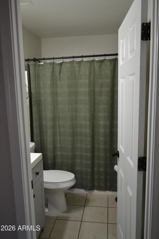 Photo - 1441 W Montebello Ave