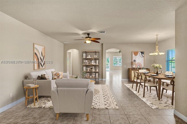 Photo - 10398 Waterside Ct