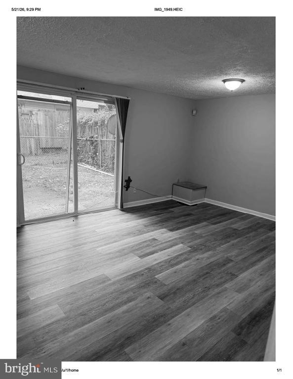 Photo - 1904 Eloise Ln