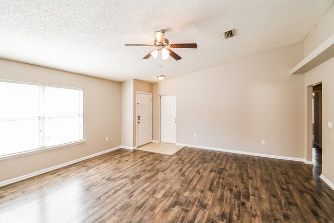 Photo - 7774 Mordecai Ct