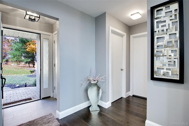 Photo - 26 Summit Cir Dr