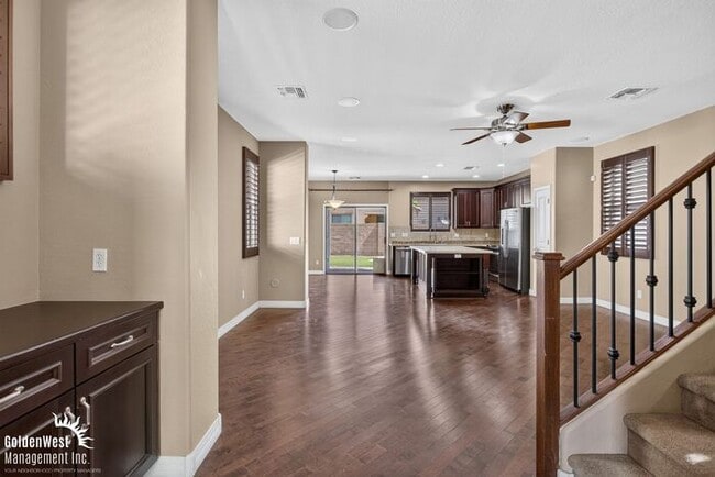 Photo - Beautiful 3Bdm 2.5Ba Home with Private Backyard in Power Ranch!