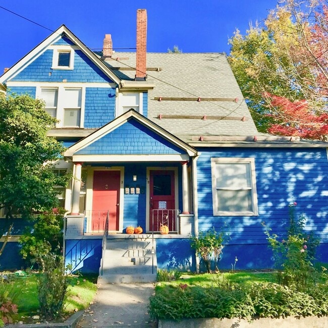 Photo - 1823-1825 SE Morrison St. Unit 4