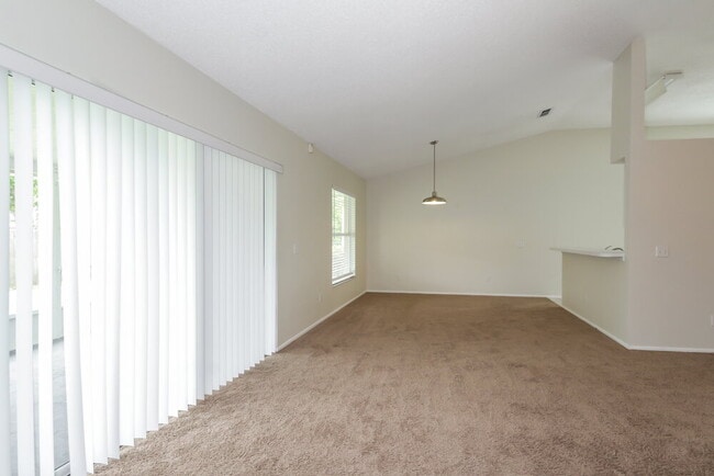 Photo - 4814 11th Ave Cir E