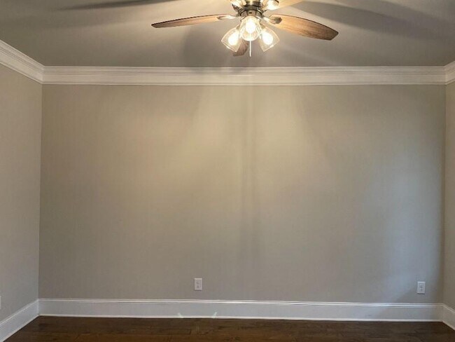 Photo - 1011 Virginia Oak Ln