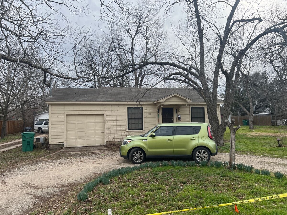 Photo - 110 Peach St Unit 1