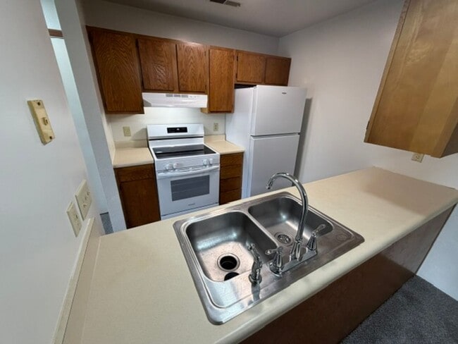 Photo - 2211 Spansail Dr Unit 22