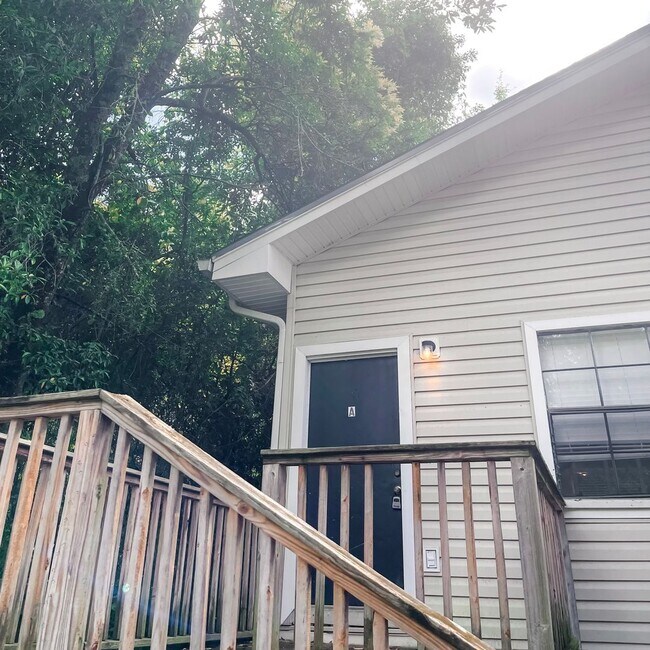 Photo - 1464 Pine St Unidad A