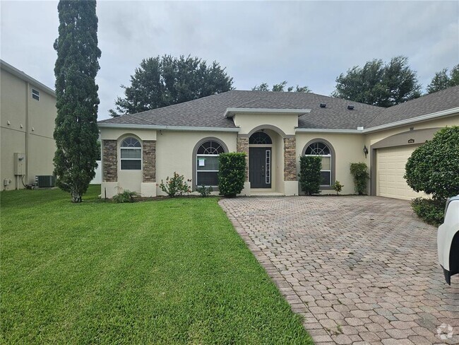 Building Photo - 4916 Cape Hatteras Dr Rental