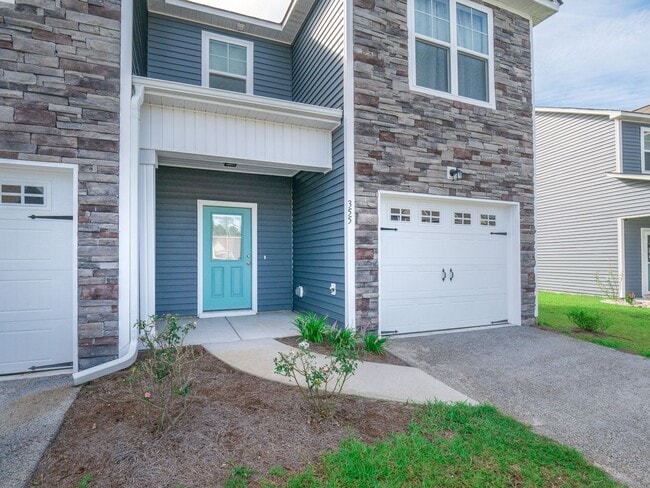 Photo - 355 S Stingray Ln