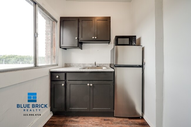 Photo - 1420 Flower St Unit 33