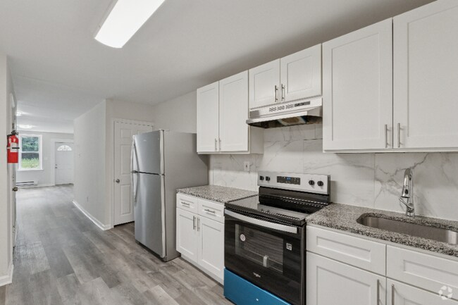 Building Photo - 931 W York St Rental