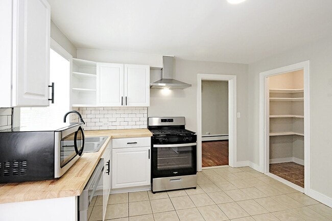 Photo - Updated, Pet-Friendly Fry's Spring Duplex - Grad Students Are Welcome!