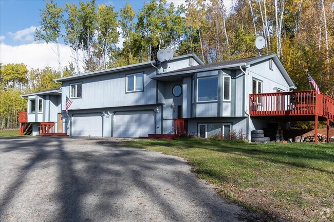 Building Photo - 310 Tipperary Ct Unit A Rental