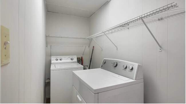 Photo - 823 Dorchester Ave Condo Unit 2