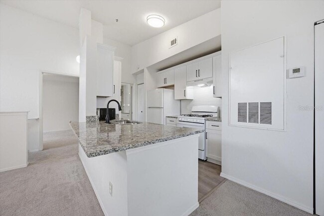 Photo - 1612 Columbia Arms Cir Unit 237