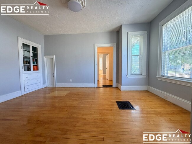 Photo - 50 Lowell St