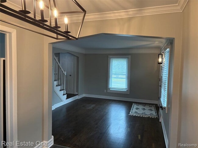 Photo - 1601 E 4th St