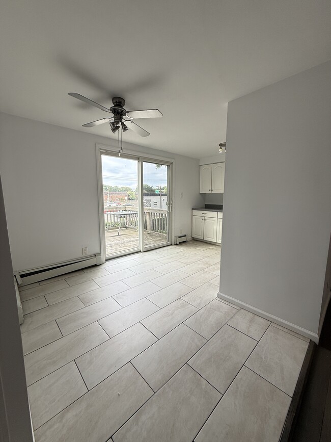 Photo - 164 Arthur Ave Unit 2