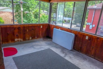 Photo - 23 W Spring St