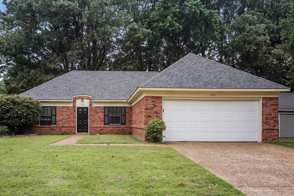 Photo - 3701 Burkehill Dr