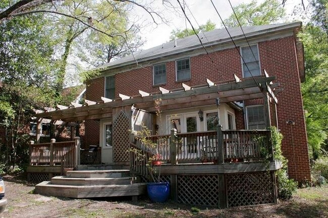 125 S Pickens St Unit 123 S.Pickens St