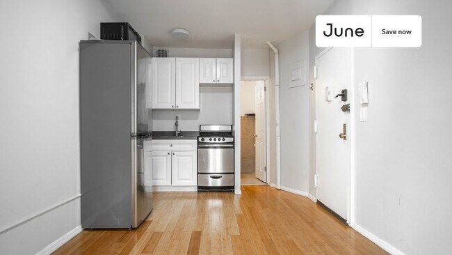 439 W 48th St Unit 1fw