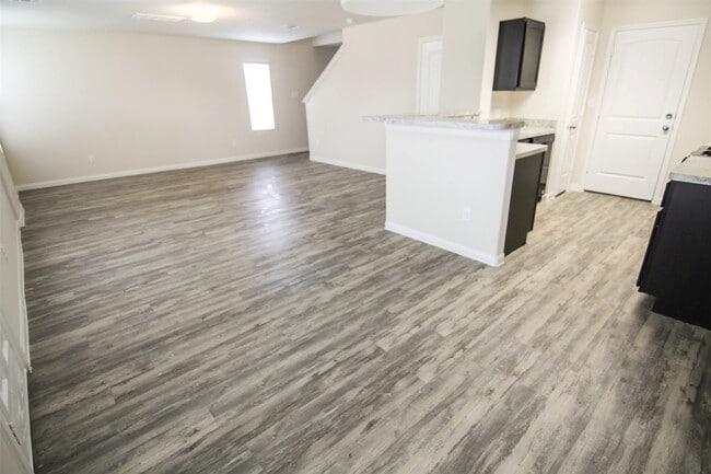 Photo - 6011 Peaceful Ridge Dr