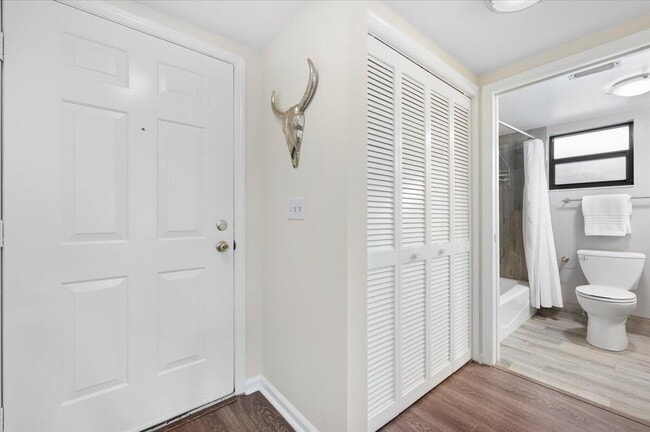 Photo - 11863 Wimbledon Cir Unit 524