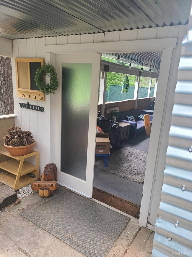 Building Photo - 1150 Fairway Ave