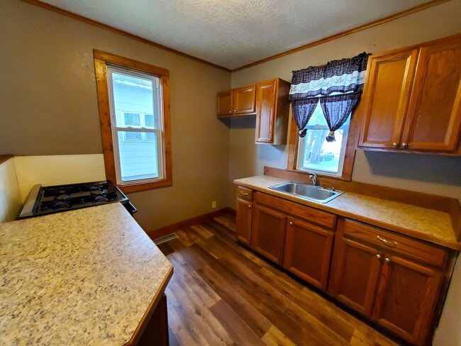 Photo - FOR RENT: 147 FRENCH- cute one bedroom bun...