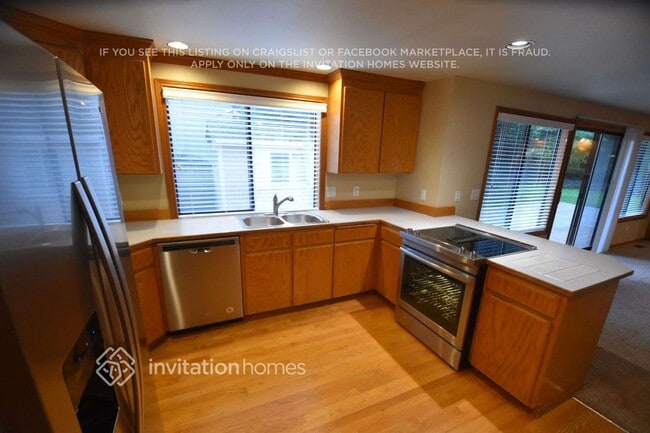 Photo - 2350 215th Pl SW