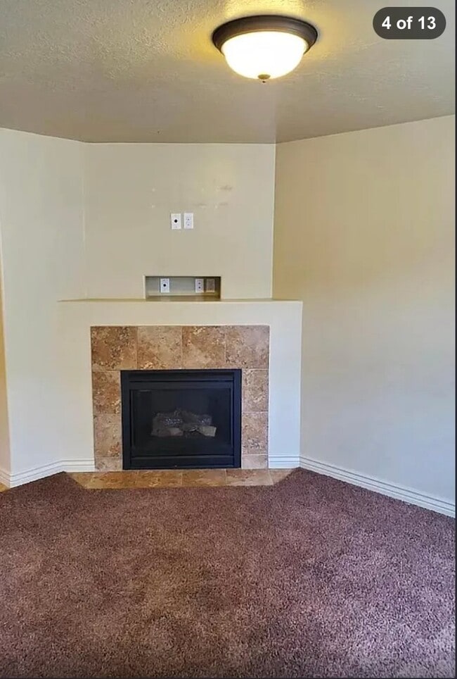 2271 S Knights Way