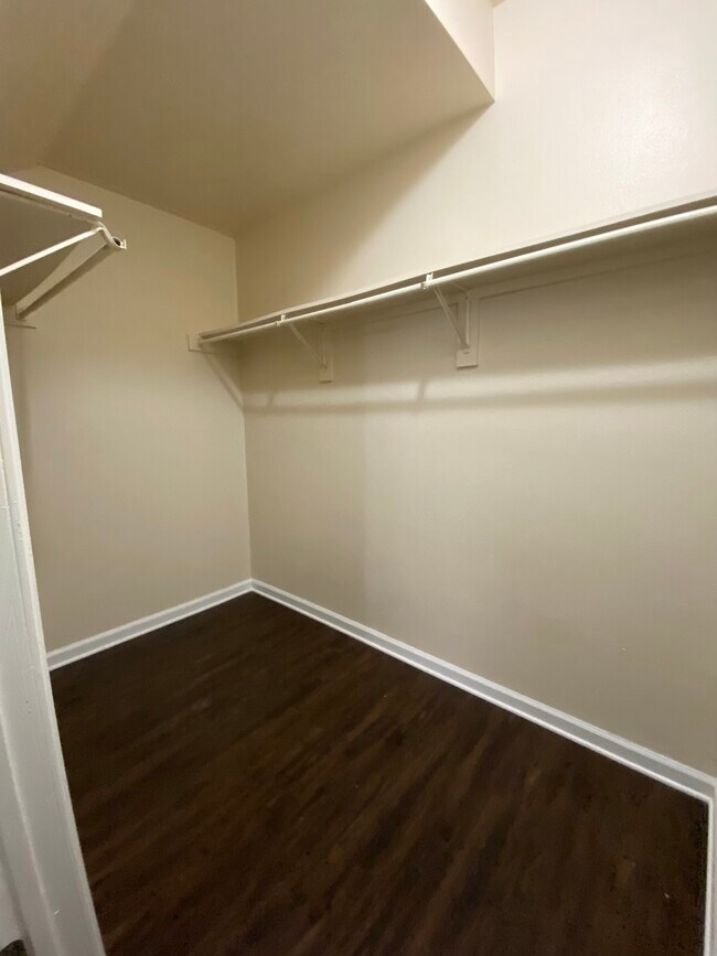 MASTER BEDROOM CLOSET
