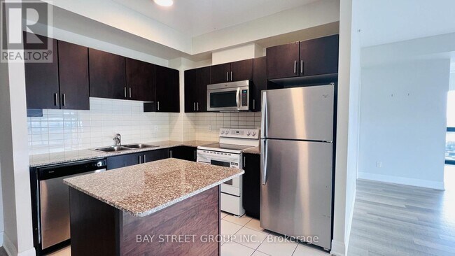 Photo - 2900 Hwy 7 Unit 803