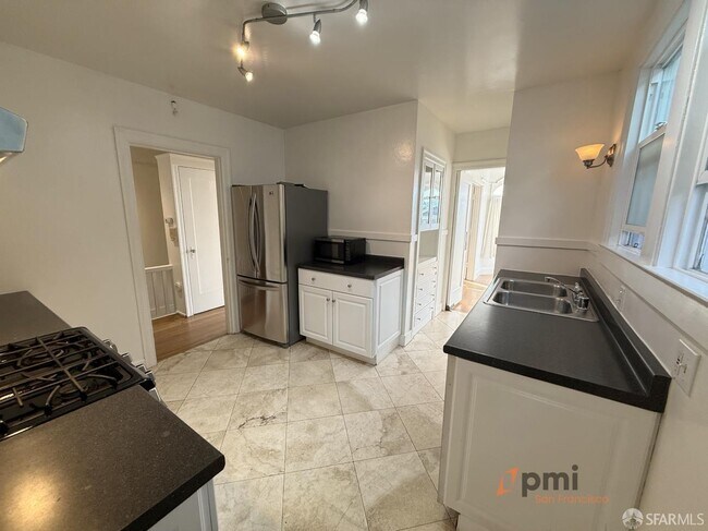 Photo - 1414 Newcomb Ave