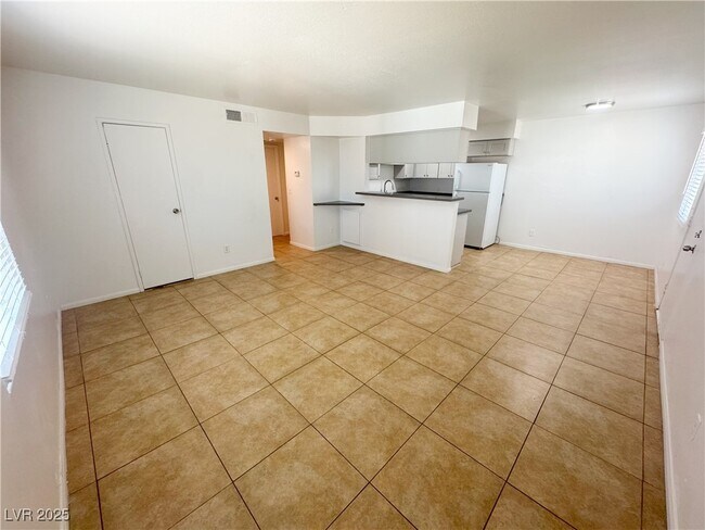 Photo - 1656 Stevens St Unit 3